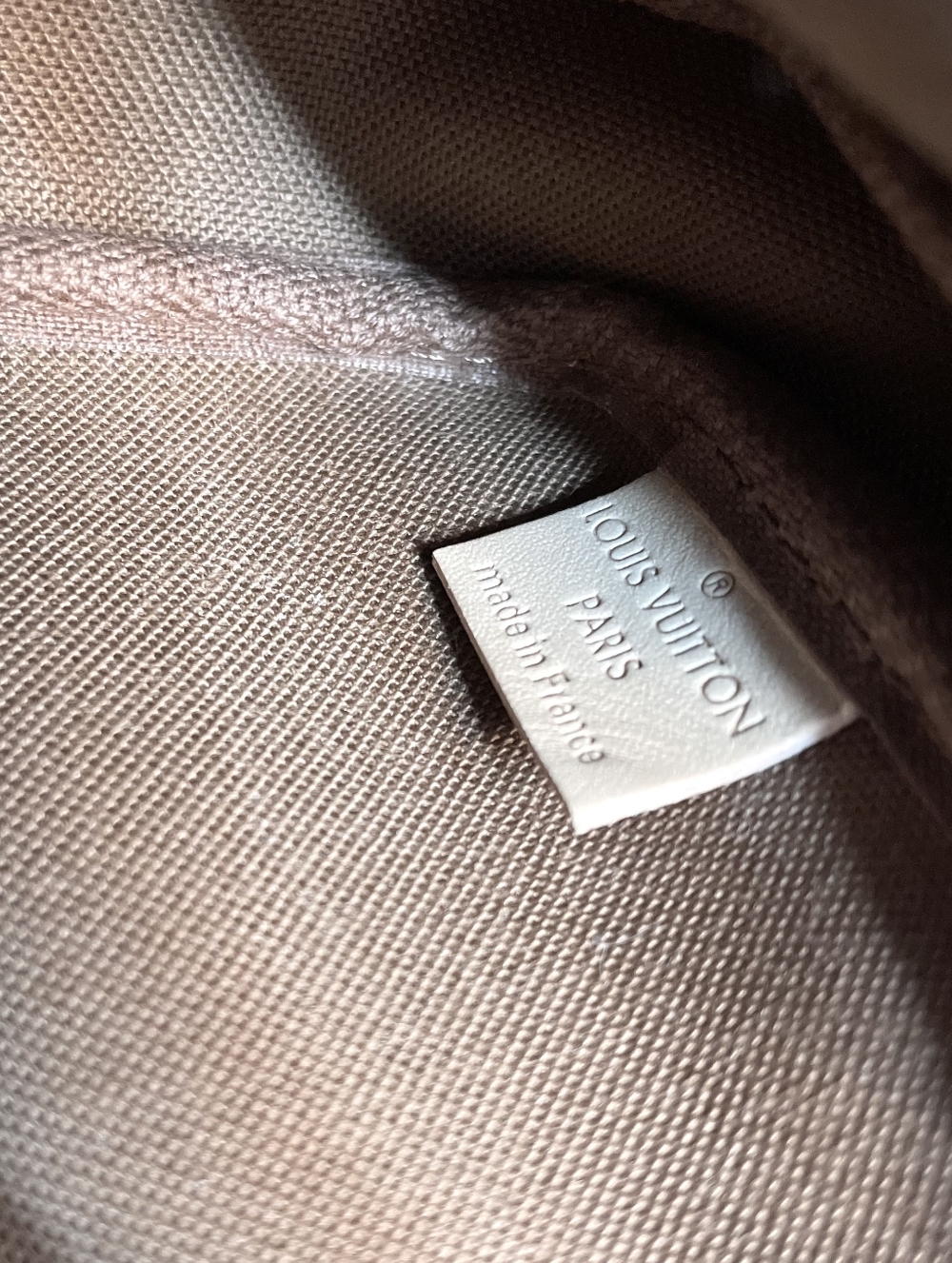 Louis Vuitton Monogram Small Pochette - Picture 6 of 6